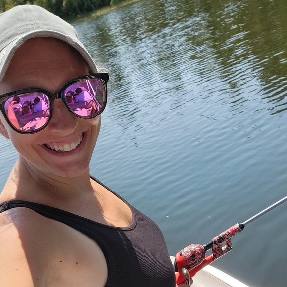 Meet your Posher, Jackie - Picture 4 of 16